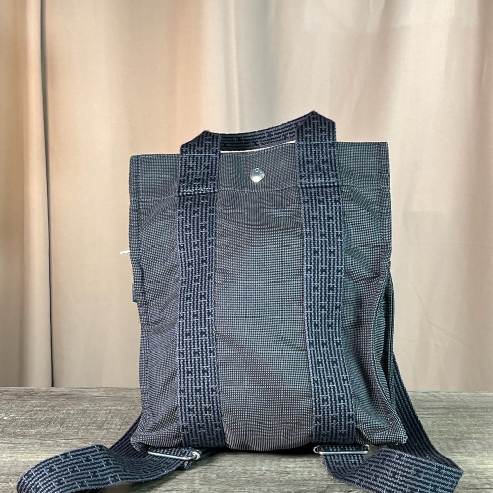 Hérmes Backpack Yale Line Ad PM Grey Canvas Unisex Rucksack with Lock - Picture 2 of 16